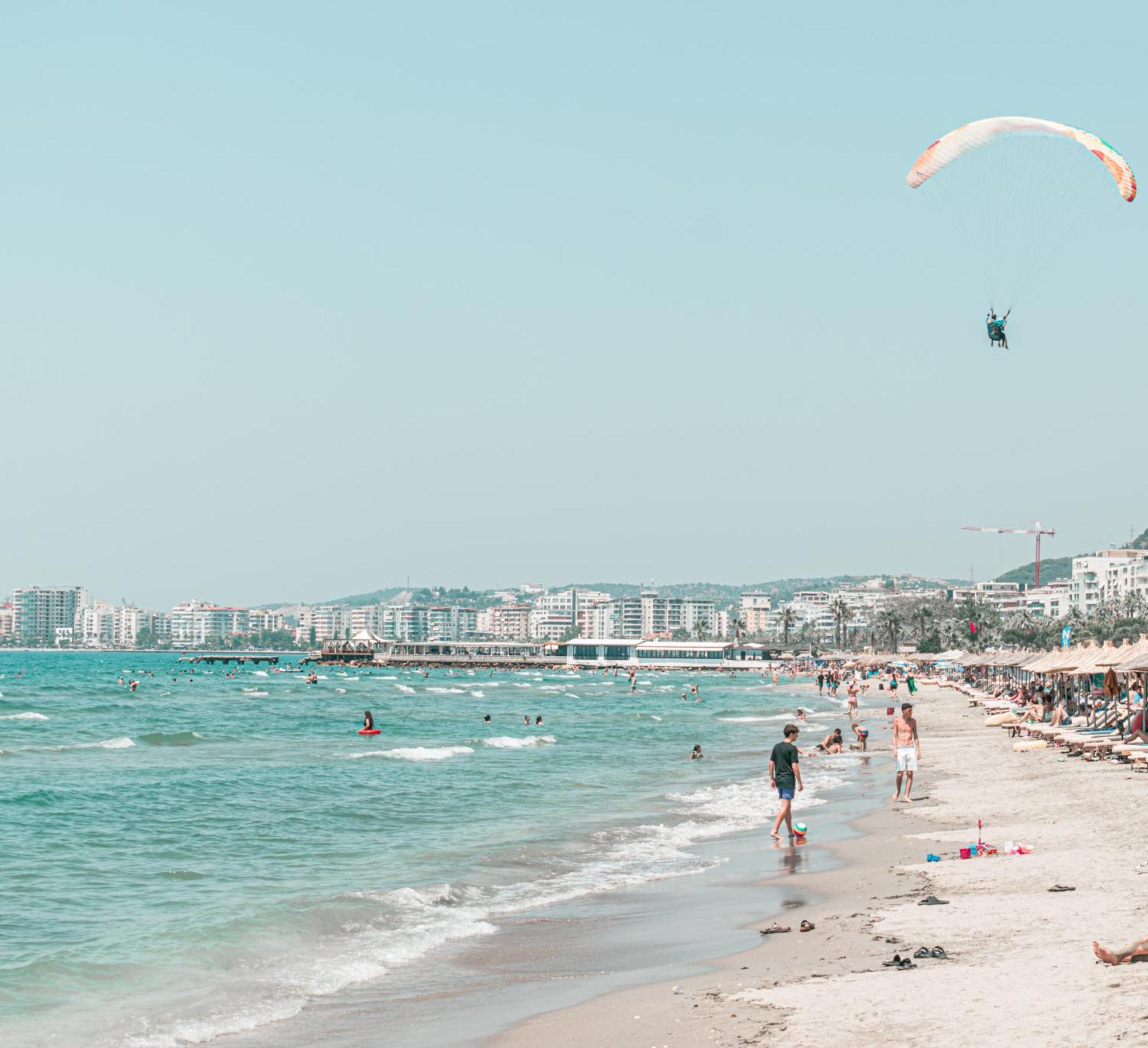 Yacht Hotel Vlorë エクステリア 写真